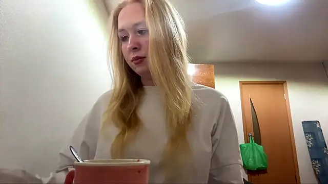 Snapshot of RoseBakeer chatting on February 19, 5:42 pm RoseBakeer online show from February 19, 5:42 pm