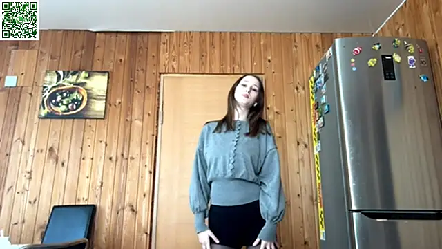 VickieKush online show from April 21, 8:42 am