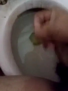 Snapshot of fercheyy chatting on February 16, 1:13 am fercheyy online show from February 16, 1:13 am