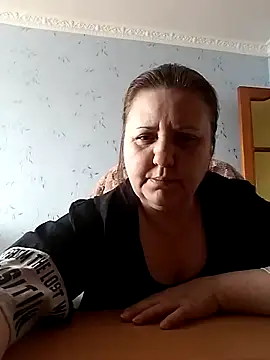 LockyCharm111 online show from February 11, 9:25 am