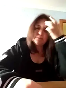 LockyCharm111 online show from February 17, 2:02 pm