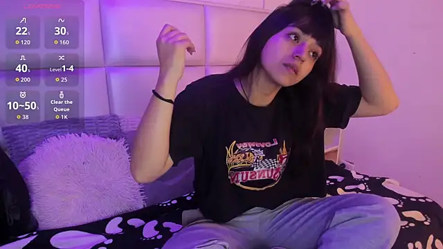 Xara u online show from April 11, 7:51 pm