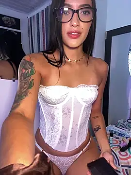 ValeriaMarquez online show from February 18, 8:16 pm