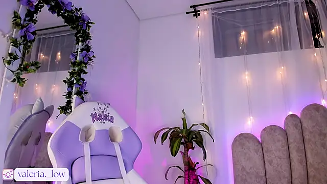 Snapshot of Nahialov chatting on February 27, 2:00 am Nahialov online show from February 27, 2:00 am