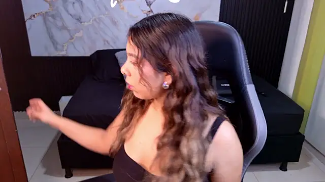 Sophie19   online show from February 25, 12:26 pm