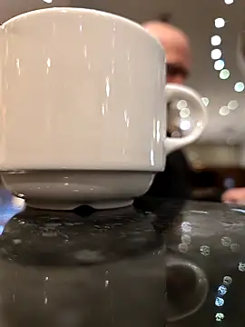 Snapshot of sk8brd_snwbrd_no_snitch chatting on February 18, 1:07 pm sk8brd snwbrd no snitch online show from February 18, 1:07 pm