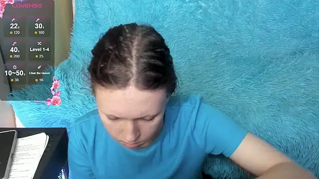 Snapshot of NikolFlostt chatting on February 13, 1:34 am NikolFlostt online show from February 13, 1:34 am