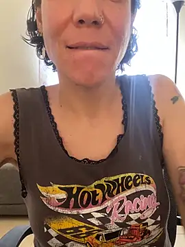 JeanneDuval8888 online show from March 30, 11:17 pm