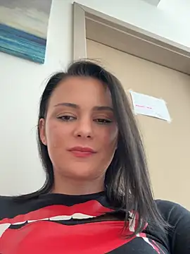 alwayshornyvivi online show from April 13, 8:42 am