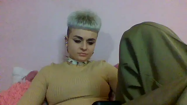 AlisaDear257 online show from March 9, 11:36 am