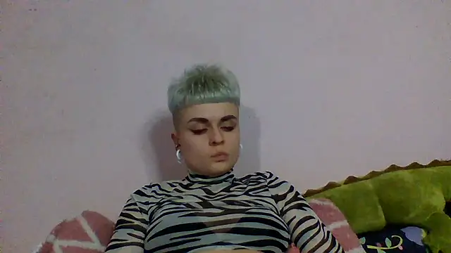 AlisaDear257 online show from March 17, 10:13 pm