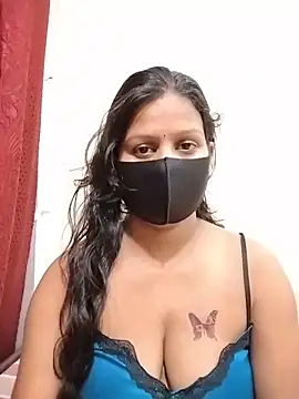 Snapshot of ankita077 chatting on April 20, 11:17 pm ankita077 online show from April 20, 11:17 pm