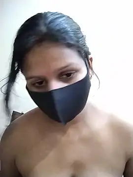 Snapshot of ankita077 chatting on April 22, 6:31 pm ankita077 online show from April 22, 6:31 pm