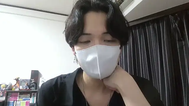 Snapshot of raitokun5555 chatting on May 27, 1:30 pm raitokun5555 online show from May 27, 1:30 pm