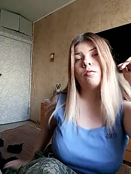 EvaTallor online show from March 11, 1:17 pm