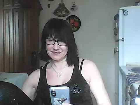 Snapshot of Vlastelina chatting on February 23, 10:01 am Vlastelina online show from February 23, 10:01 am