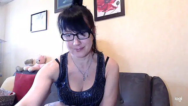 Snapshot of Vlastelina chatting on March 1, 6:15 am Vlastelina online show from March 1, 6:15 am