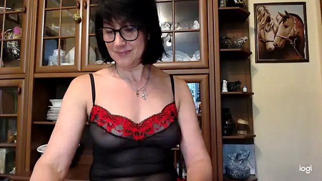 Snapshot of Vlastelina chatting on May 20, 2:56 pm Vlastelina online show from May 20, 2:56 pm