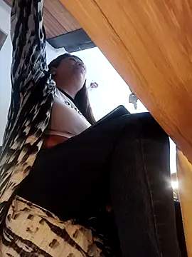 eva vidal  online show from April 10, 4:33 pm