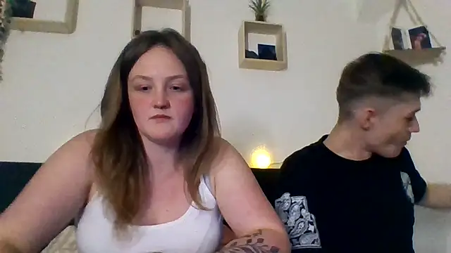 Snapshot of Maryjane-Spidermann chatting on February 13, 10:39 pm Maryjane-Spidermann online show from February 13, 10:39 pm