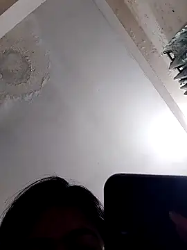 Snapshot of dream-girl-2026 chatting on February 27, 2:39 pm dream-girl-2026 online show from February 27, 2:39 pm