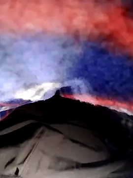 Snapshot of stripcut chatting on February 17, 8:59 pm stripcut online show from February 17, 8:59 pm