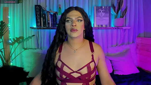 Snapshot of Miss-liaa chatting on February 22, 1:07 am Miss-liaa online show from February 22, 1:07 am