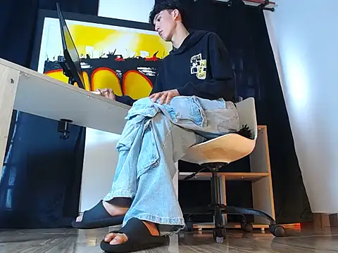 Snapshot of jullian_ricci chatting on February 17, 7:53 pm jullian ricci online show from February 17, 7:53 pm