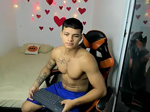 RYAN MYEARZ   online show from February 16, 12:56 pm