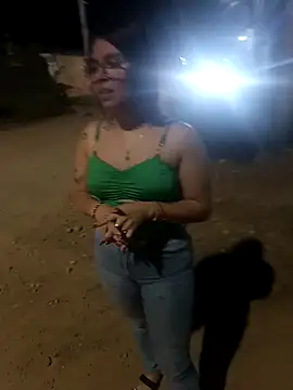 Royal street 1 online show from February 12, 1:44 am