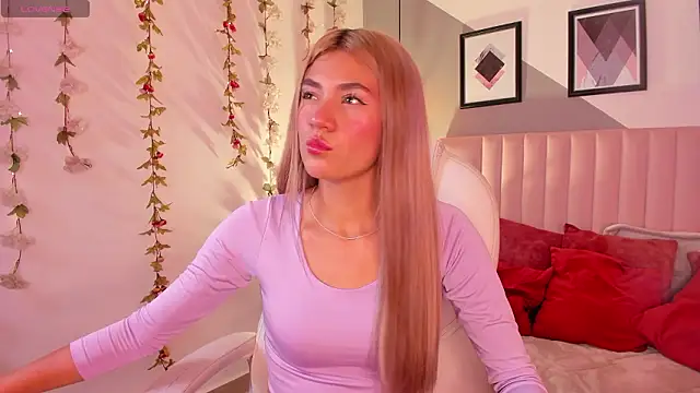 Chris Velvett online show from March 18, 8:56 pm