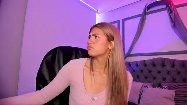 Chris Velvett online show from March 20, 2:11 pm