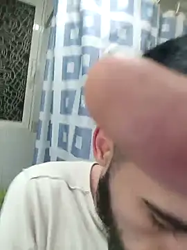 Snapshot of activazo1628 chatting on March 15, 7:53 pm activazo1628 online show from March 15, 7:53 pm