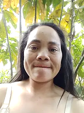 molly-xx online show from April 10, 4:50 am