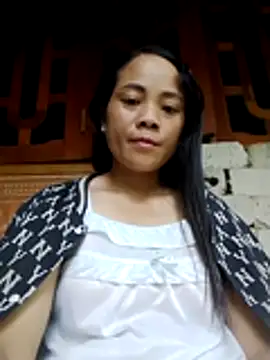 molly-xx online show from July 10, 11:40 pm