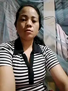 molly-xx online show from July 18, 11:30 pm