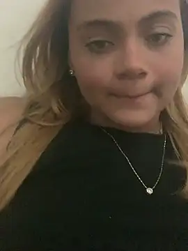 ayla0881 online show from March 18, 8:56 pm