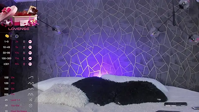 Snapshot of vaelina_angels chatting on February 26, 11:42 am vaelina angels online show from February 26, 11:42 am