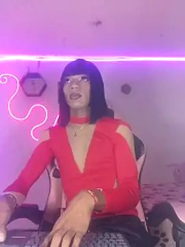 Snapshot of Violeta_R_ chatting on February 21, 9:05 pm Violeta R online show from February 21, 9:05 pm