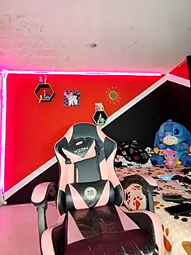 Violeta R  online show from April 8, 3:50 am