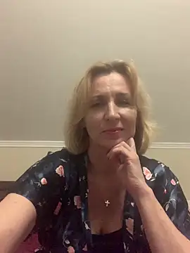 VeltaMur975 online show from March 6, 8:27 pm