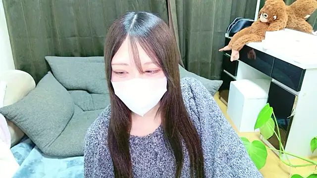 runa 567 online show from March 10, 7:30 pm