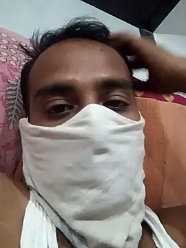 Snapshot of kuldeep12341 chatting on February 24, 4:27 pm kuldeep12341 online show from February 24, 4:27 pm