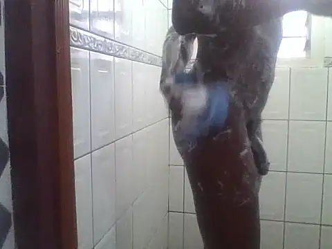 secrelifeofT online show from April 13, 6:02 pm