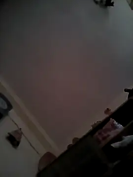 Snapshot of Beinghorny83 chatting on February 11, 9:36 am Beinghorny83 online show from February 11, 9:36 am