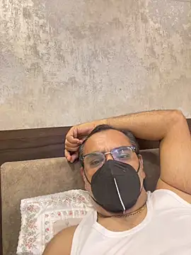 Snapshot of maleattention chatting on February 25, 4:49 pm maleattention online show from February 25, 4:49 pm