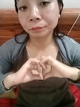 Snapshot of cute-shine chatting on February 23, 5:16 am cute-shine online show from February 23, 5:16 am