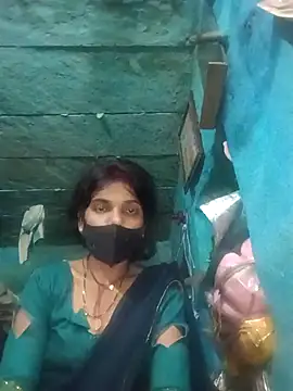 Snapshot of Desi_Couple_P chatting on February 22, 4:05 pm Desi Couple P online show from February 22, 4:05 pm