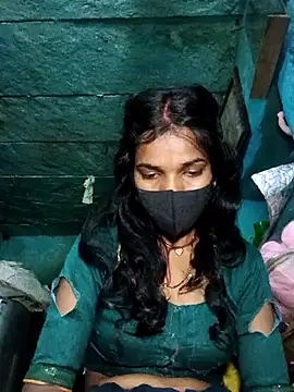 Snapshot of Desi_Couple_P chatting on February 24, 1:03 am Desi Couple P online show from February 24, 1:03 am