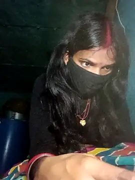 Snapshot of Desi_Couple_P chatting on March 12, 10:32 am Desi Couple P online show from March 12, 10:32 am